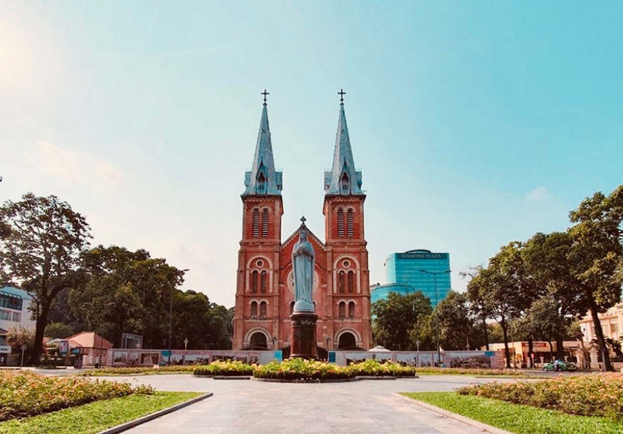 Nhà thờ Đức Bà Sài Gòn